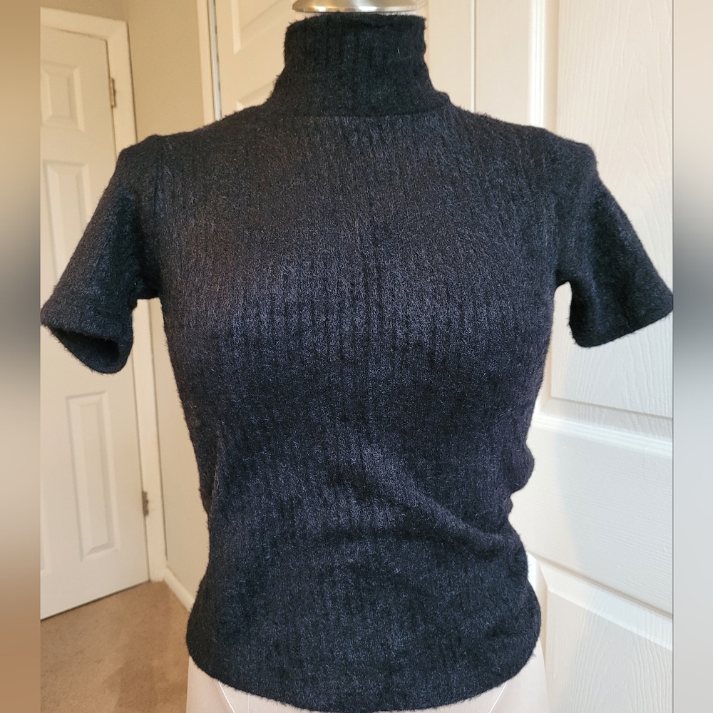 NWT Zara Fluffy Sweater